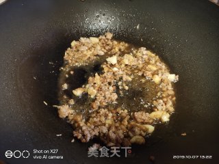 Zucchini Fried Minced Pork recipe