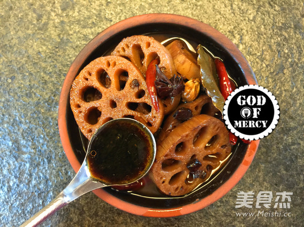 Crossing on The Tip of The Tongue-spicy Marinated Lotus Root Slices that Stimulate The Passion of The Taste Buds recipe