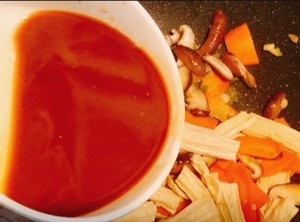 ㊙vegetarian·rice Killer❗simple and Delicious: Fried Yuba with Mushrooms and Carrots recipe