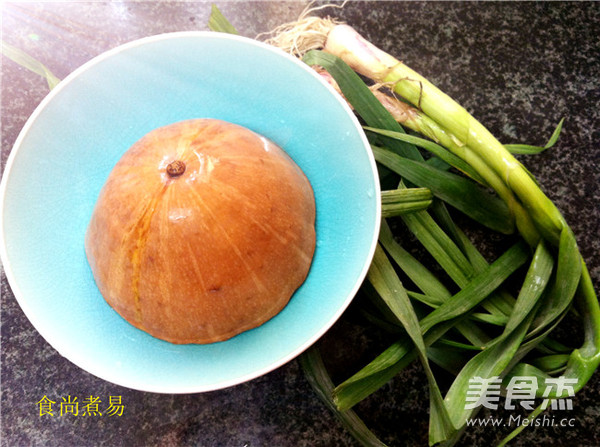 Roasted Pumpkin with Shacha Sauce recipe