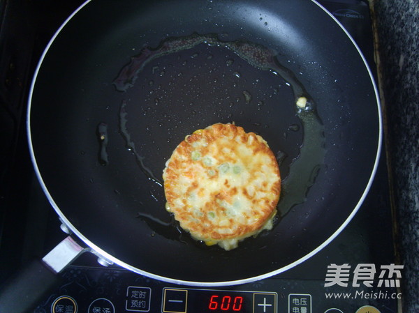 Pan-fried Spiral Powder recipe