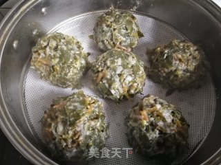 Steamed Wasp Cabbage Bun recipe