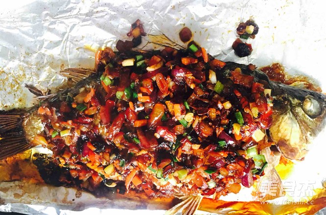 Grilled Crucian Carp with Bean Drum recipe