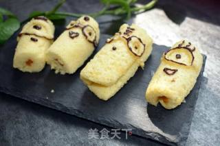 Little Yellow Man Pumpkin Roll recipe