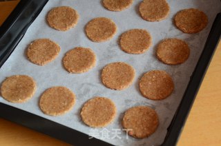Whole Wheat Digestive Biscuits recipe