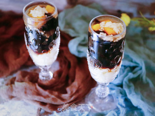 Fermented Wine and Roasted Immortal Grass Fruit Cup recipe