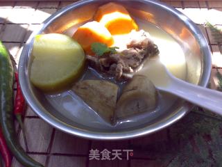 Green Carrot Burdock Soup recipe