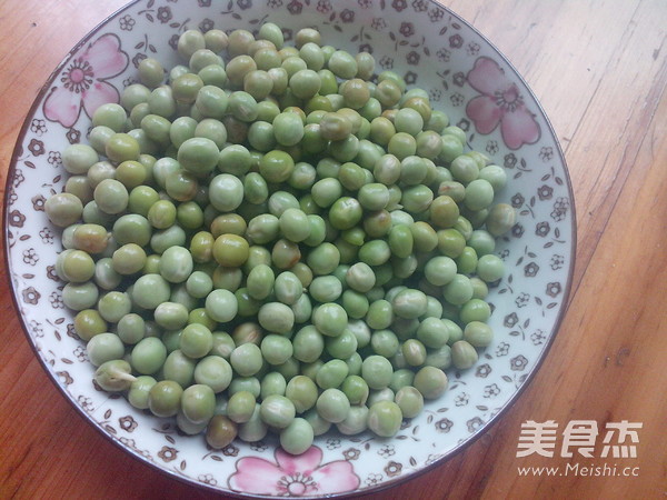 Beef Balls and Green Pepper Stir-fried Beans recipe