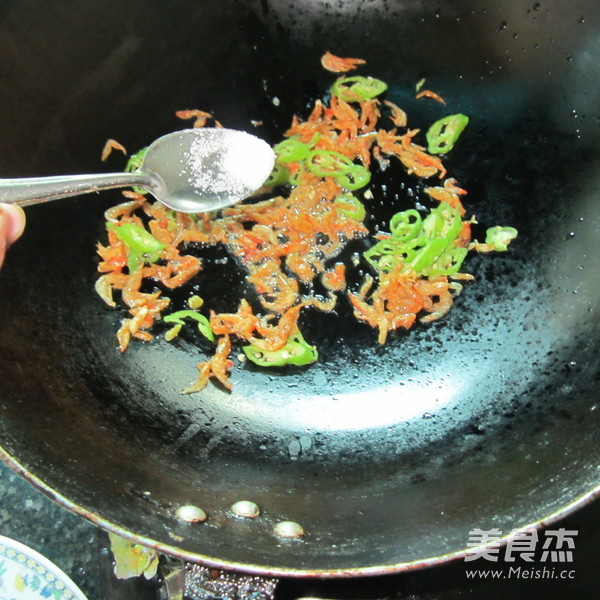 Noodles with Capers and Shrimp recipe