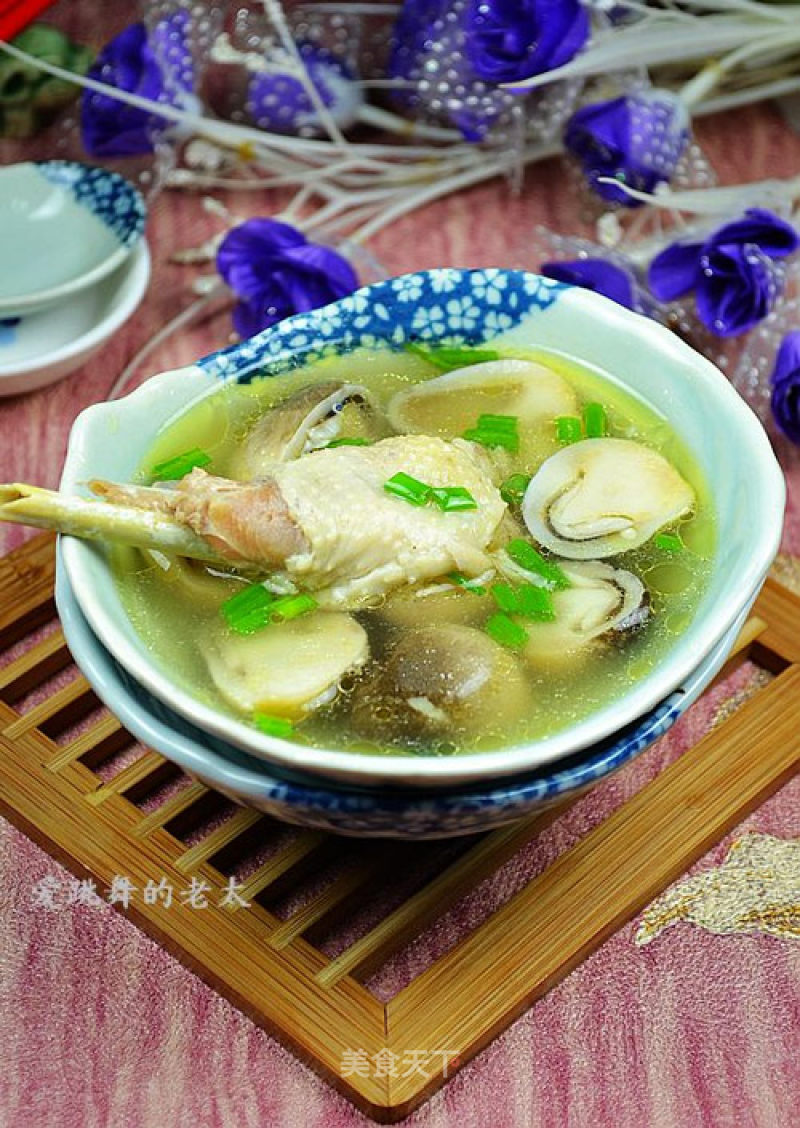 Stewed Chicken with Straw Mushrooms recipe