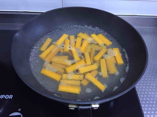 Baked Pumpkin with Egg Yolk (not Fried) recipe