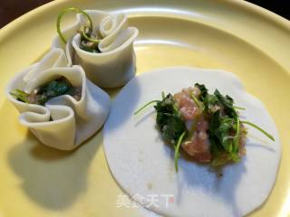 Fresh Meat, Winter Bamboo Shoots and Grass Head Shaomai recipe