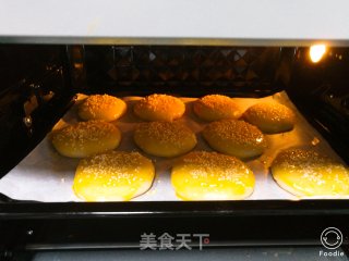 Thin Skin and Thick Filling, Crispy Taste, without A Wife-"wife Cake" recipe