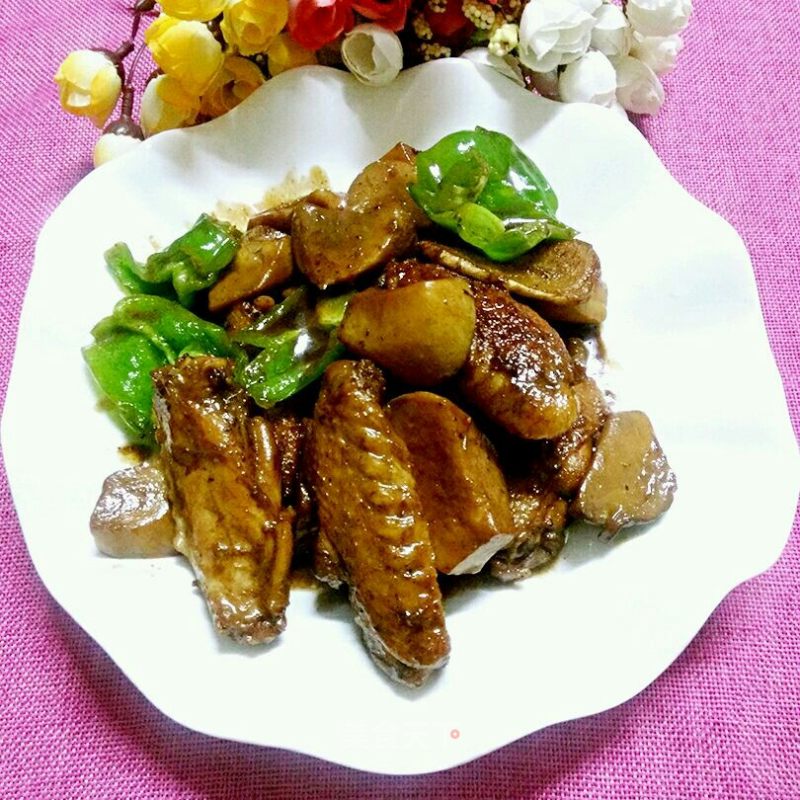 Fried Chicken Wings with Pleurotus Eryngii recipe