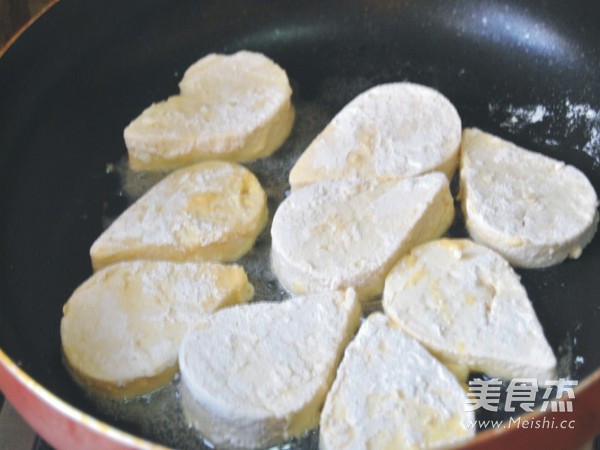 Chinese Toon Pot Tumbled Tofu recipe