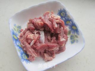 Stir-fried Lamb with Celery-xinjiang Taste recipe