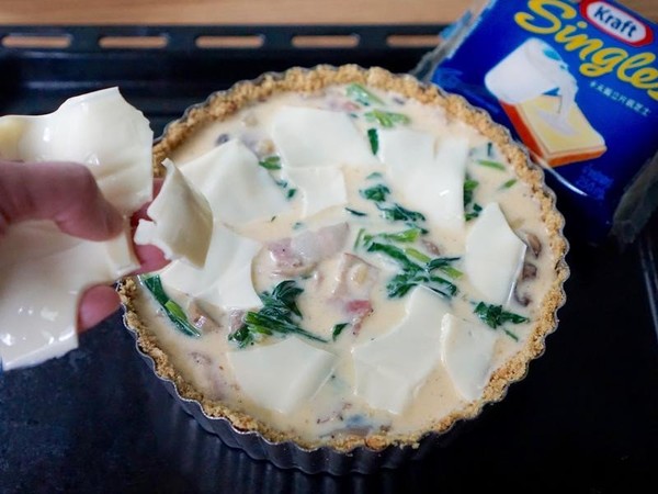 Spinach Bacon Cheese Salty Pie recipe
