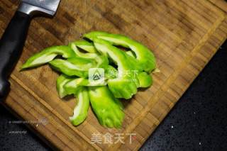 Stir-fried Beef with Bitter Gourd in Black Bean Sauce recipe