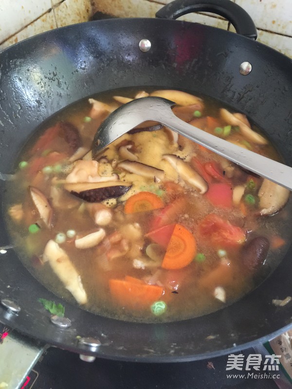 Braised Noodle Fish in Sour Soup recipe