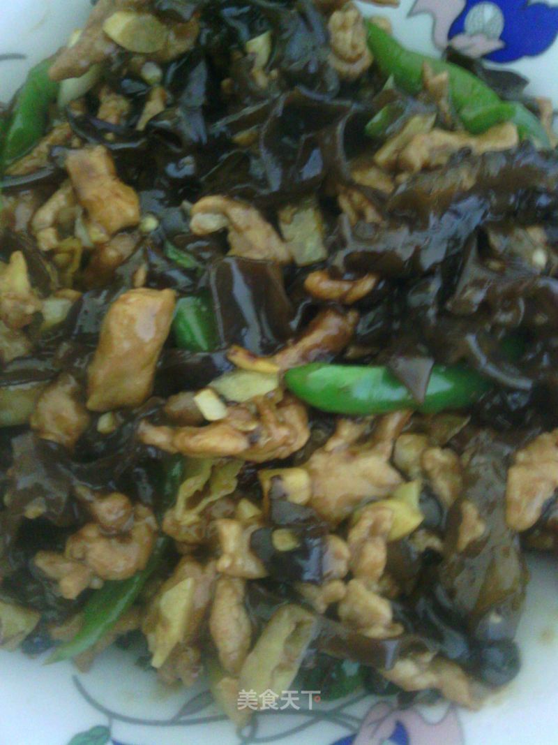 Sweep The Rice Out-shredded Pork with Fish Flavor recipe