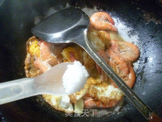 Shrimp and Lotus Leaf Egg recipe