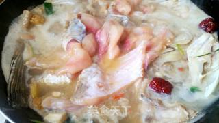 Huang Xiaoxie~home-style Boiled Fish recipe