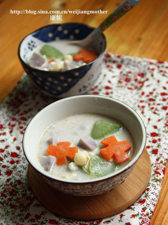 Boiled Water Melon with Coconut Milk and Taro recipe