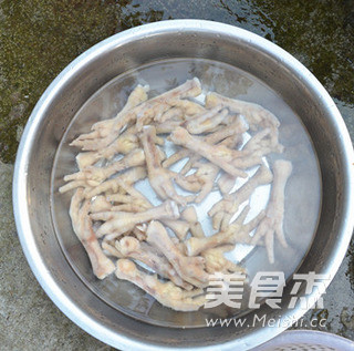 Soy Sauce Chicken Feet recipe