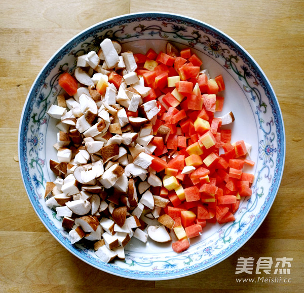 Mushroom and Carrot Chicken Braised Rice recipe