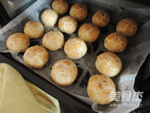 Fresh Pork Crisps recipe