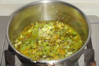 Passion Fruit Kiwi Jam recipe