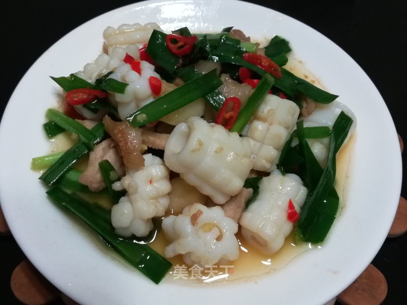 Stir Fried Squid Roll recipe