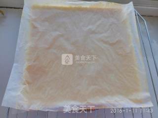 Strawberry Jam Cake Roll recipe