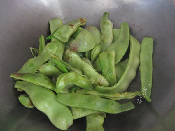 Braised and Stewed Beans recipe