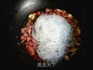 Garlic Vermicelli and Lettuce recipe