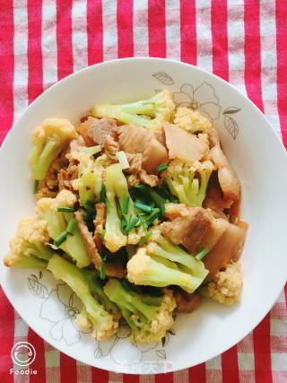 Stir-fried Pork Belly with Cauliflower recipe