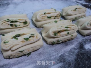 【grilled Scallion Rolls】 recipe