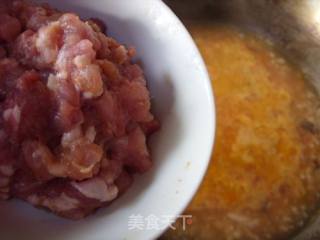 Beauty and Appetizer------------tomato and Horseshoe Fresh Meat Soup recipe