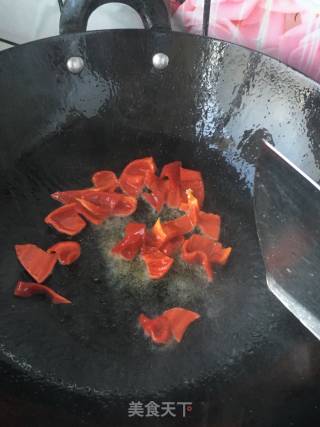 Sea Cucumber Fried Red Okra recipe