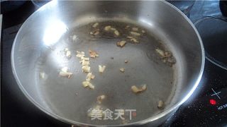 Stewed Tofu with Melon Seedlings recipe