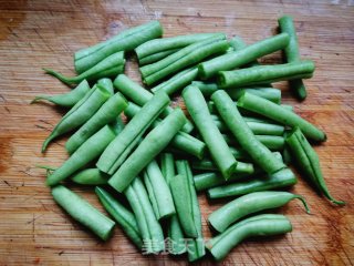 Fried Eggplant Strips with Long Beans recipe