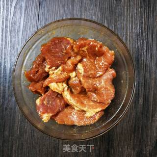 Pan-fried Plum Pork Slices recipe