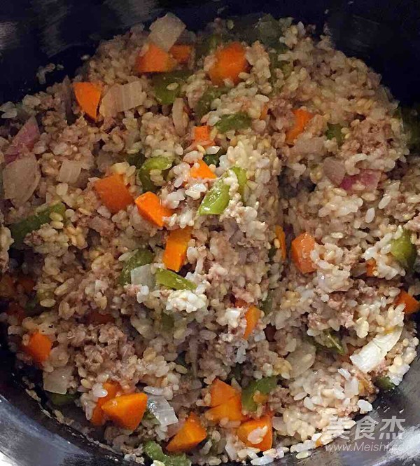 Black Pepper Beef Braised Rice recipe