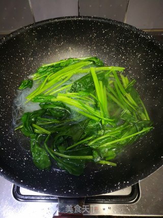 Spinach Vermicelli Soup-#最爱下饭菜# recipe