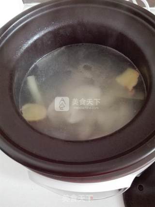 Lotus Root Pork Ribs Soup recipe