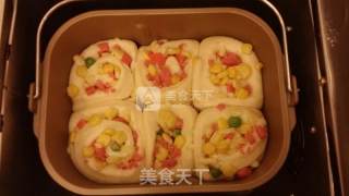 Dongling Hot Cyclone Corn Ham Cheese Bread recipe