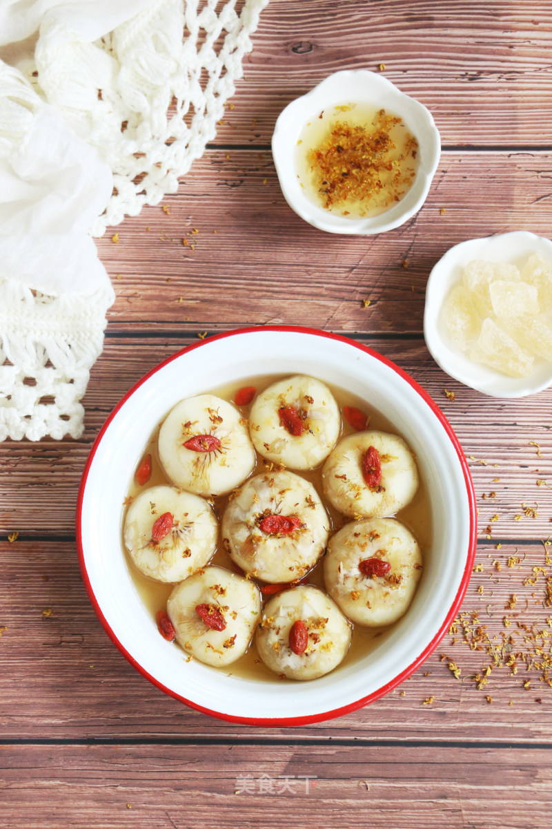 Steamed Water Chestnuts with Sweet-scented Osmanthus recipe