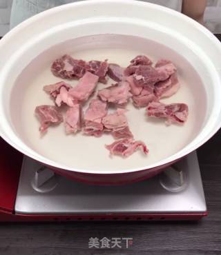 Stewed Beef Brisket with Radish recipe
