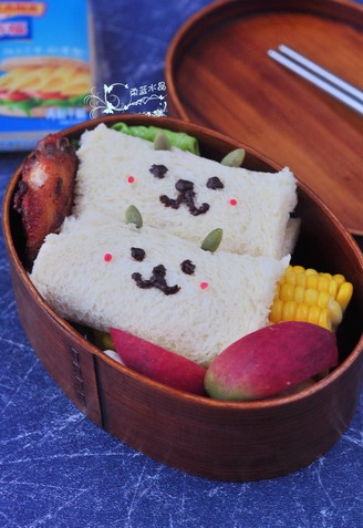 Cute Bunny Sandwich Bento