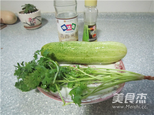 Crispy Ground Cucumber recipe